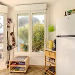 Апартаменты Chez Colette D'en Bas *